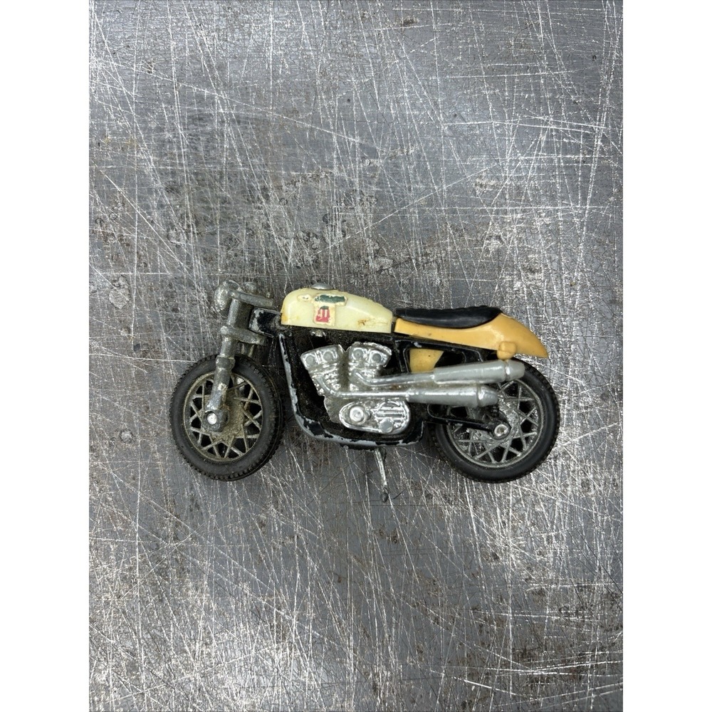 VINTAGE 1976 IDEAL EVEL‎ KNIEVEL PRECISION MINIATURES STUNT CYCLE 3.5 X 3" PARTS